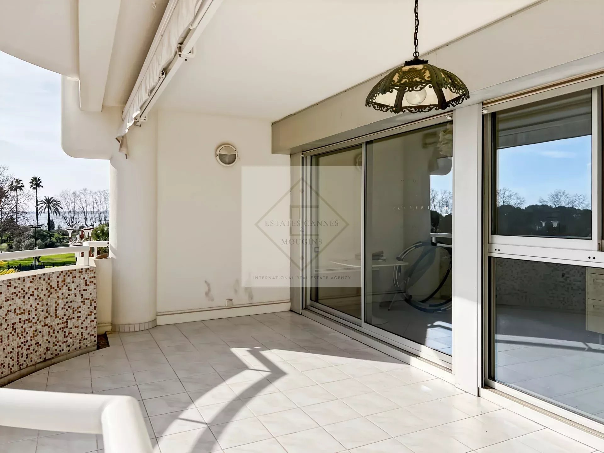 Juan-les-Pins – Résidence en bord de mer