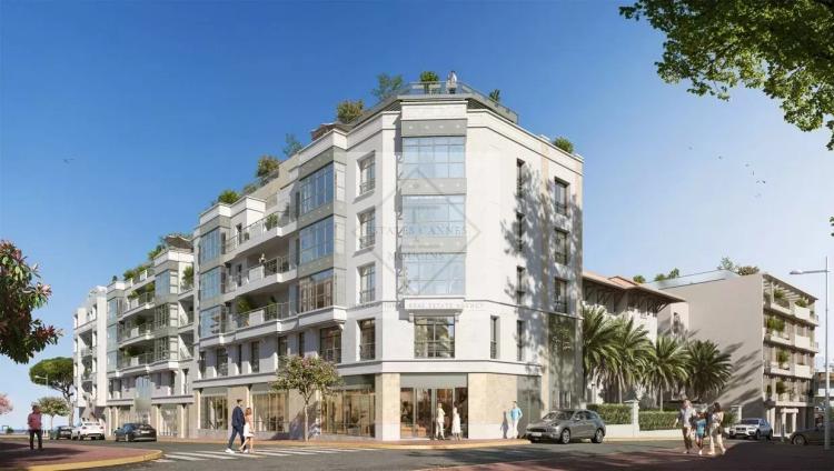 Juan-les-Pins – appartement P4 neuf en première ligne face à la mer