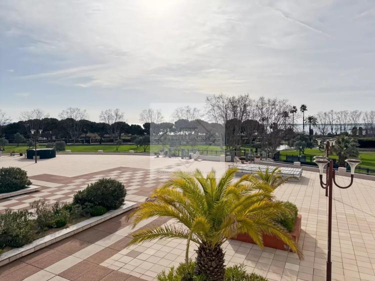 Juan-les-Pins – Résidence en bord de mer