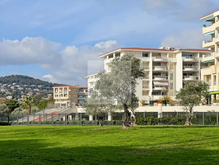Juan-les-Pins – Résidence en bord de mer